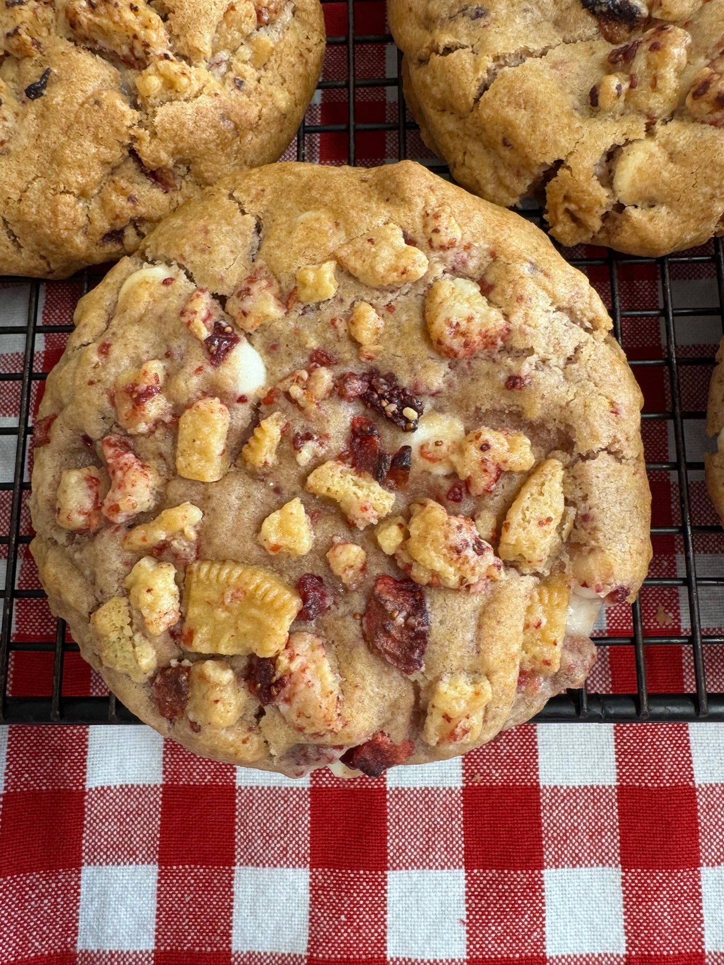 Cookie, Strawberry Cheesecake Crunch