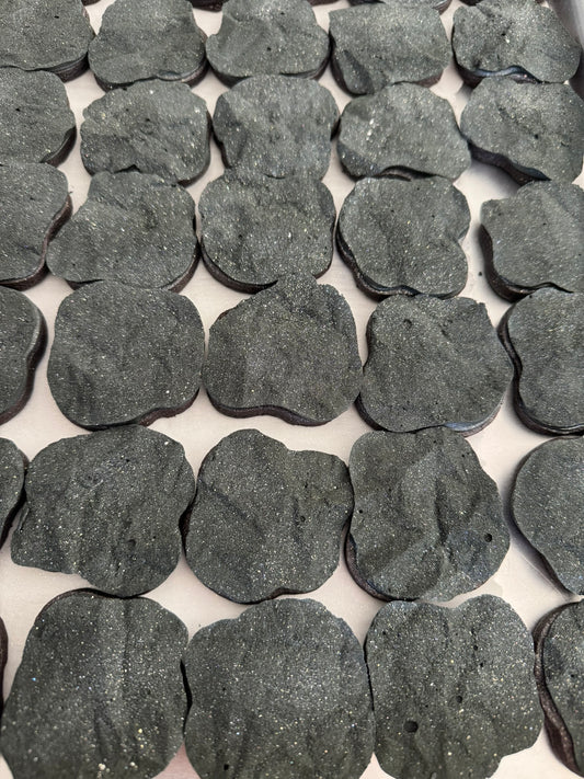 Cookie, Kris Kringle Coal Co.